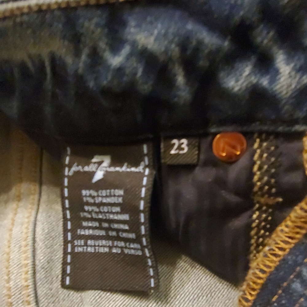 JEANS - Picture 8 of 8